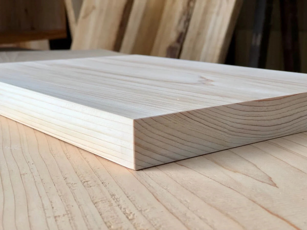 Hinoki cutting board (Japanese traditional cooking tool)